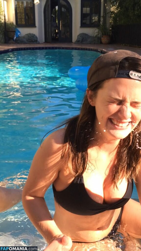 Addison Timlin Naken Läckta Foto #4