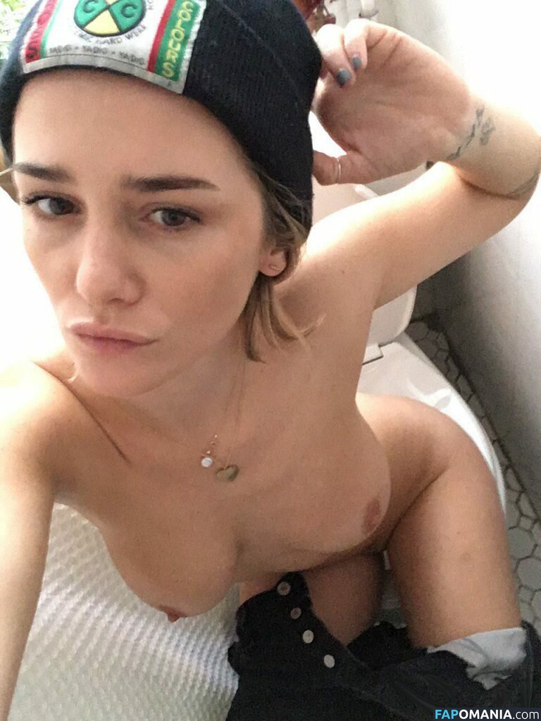 Addison Timlin Naken Läckta Foto #42