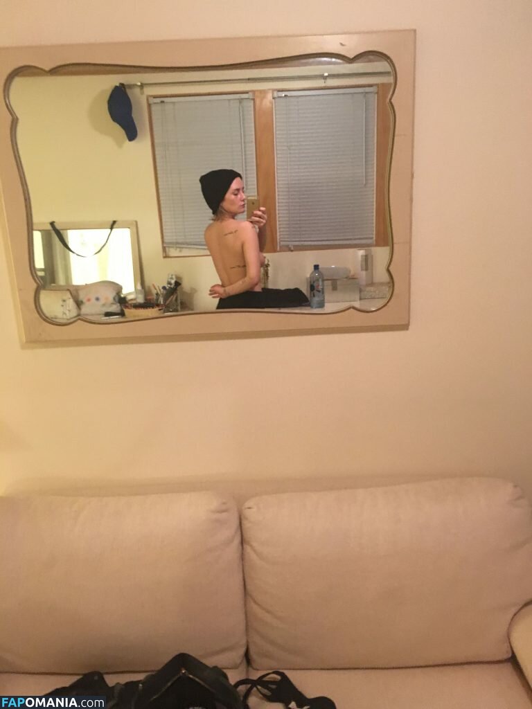 Addison Timlin Naken Läckta Foto #51