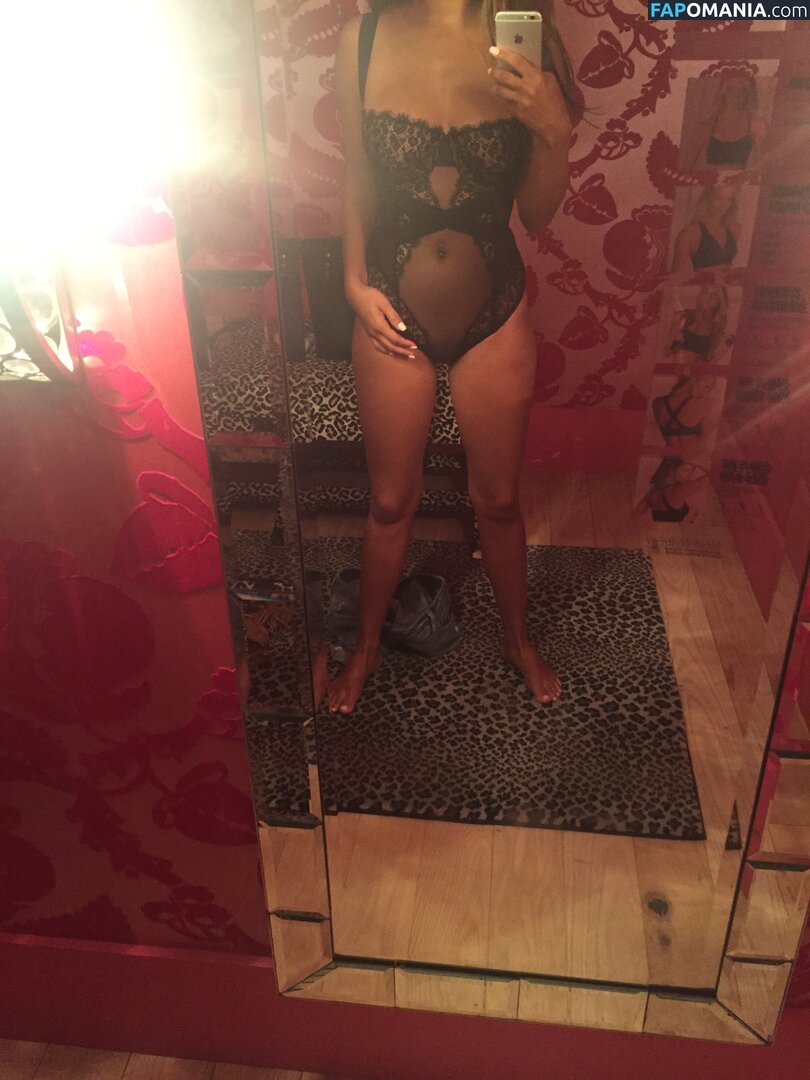 Alex Lowery Naken Läckta Foto #8