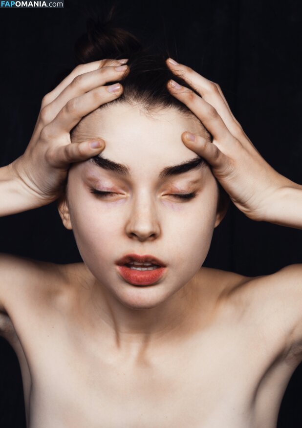 Ali Michaels Naken Läckta Foto #46