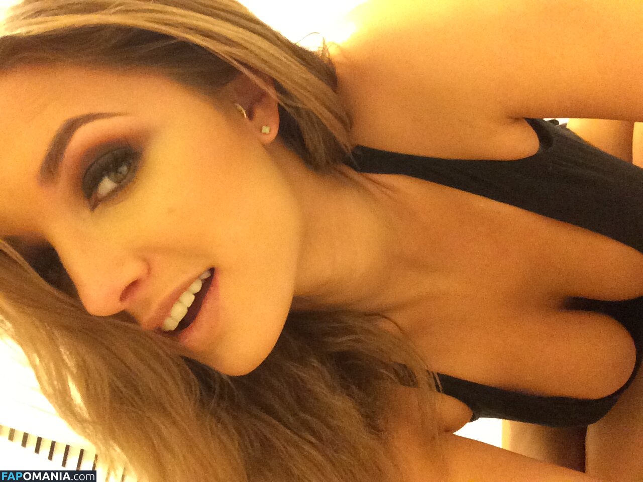 Alyssa Arce Naken Läckta Foto #71