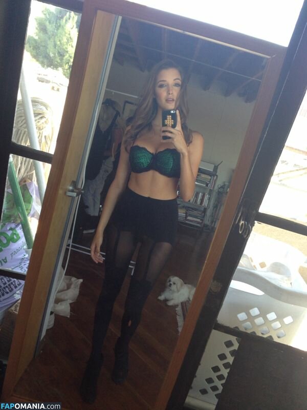 Alyssa Arce Naken Läckta Foto #161