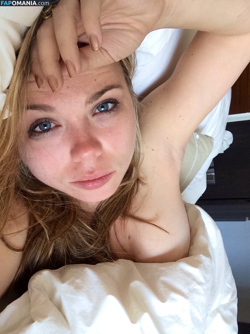 Amanda Fuller Naken Läckta Foto #2