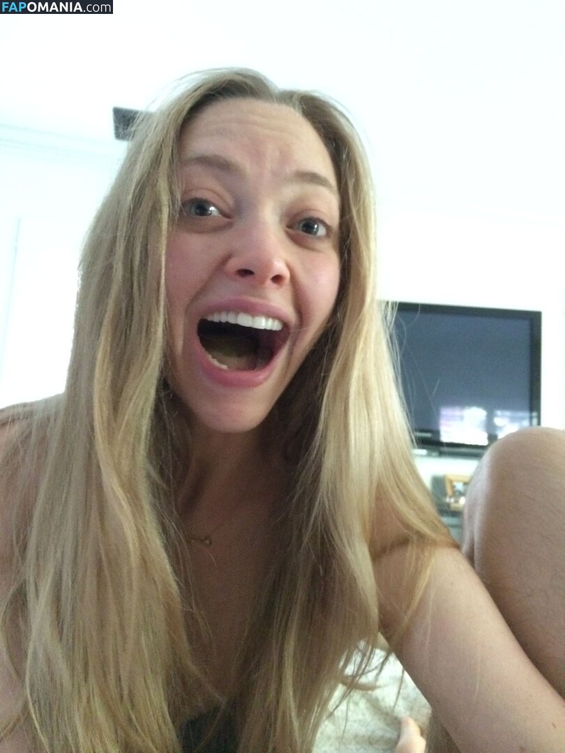 Amanda Seyfried Naken Läckta Foto #28