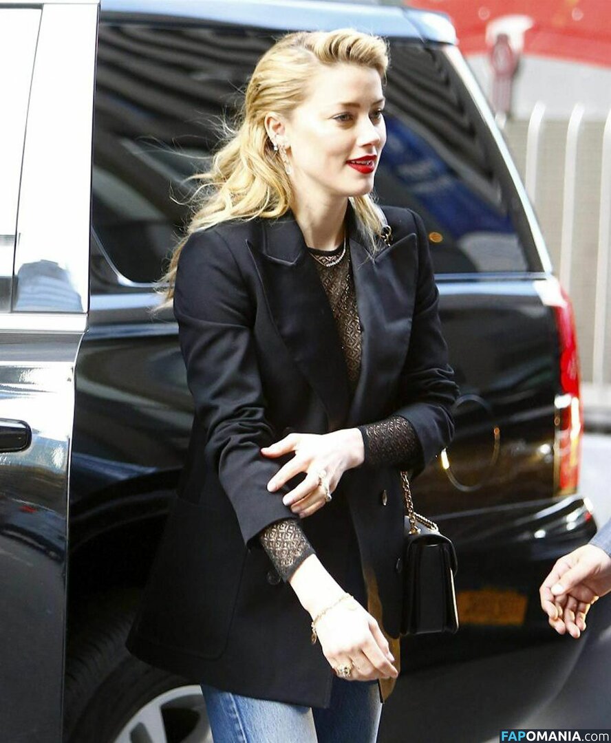 Amber Heard Naken Läckta Foto #202