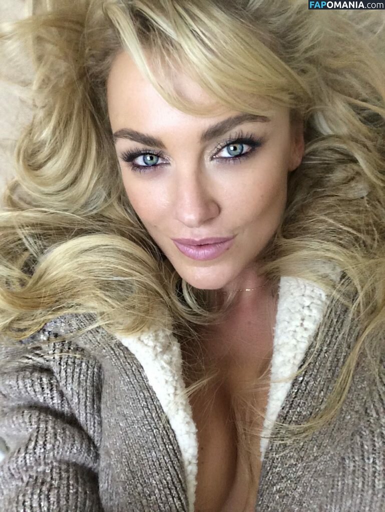 Amber Nichole Miller Naken Läckta Foto #57