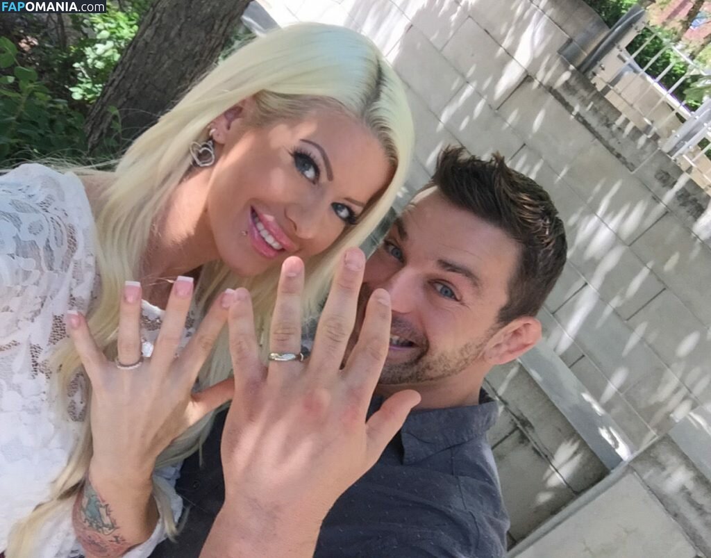 Angelina Love Naken Läckta Foto #61