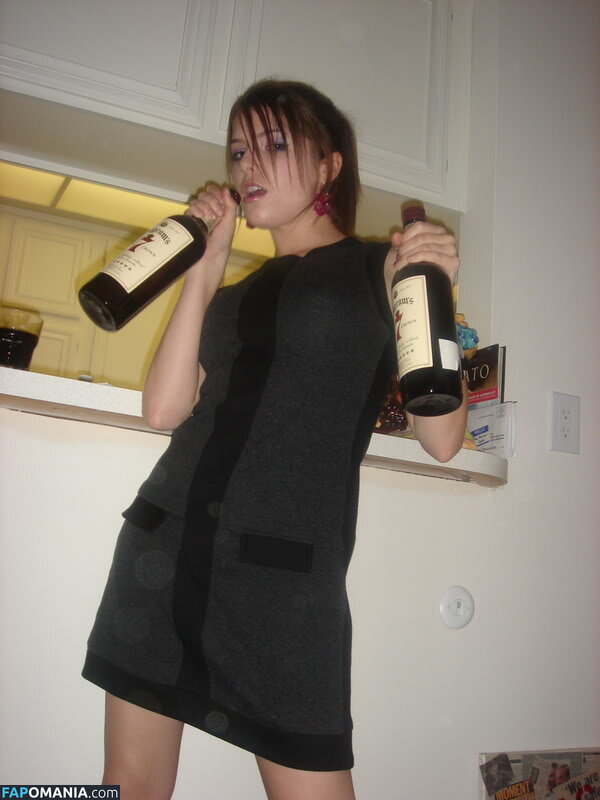 Anna Kendrick Naken Läckta Foto #28