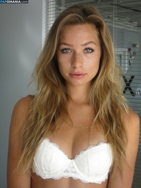 Ashlen Alexandra Naken Läckta Foto #24