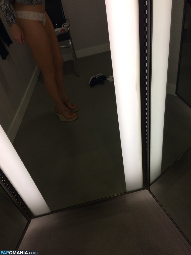 Ashley Mulheron Naken Läckta Foto #128