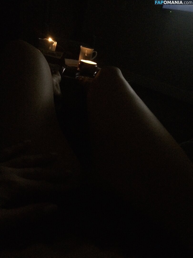 Ashley Mulheron Naken Läckta Foto #142