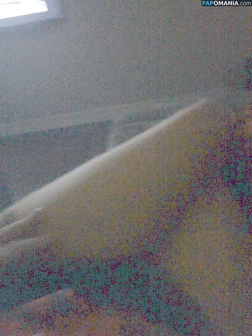 Ashley Mulheron Naken Läckta Foto #170