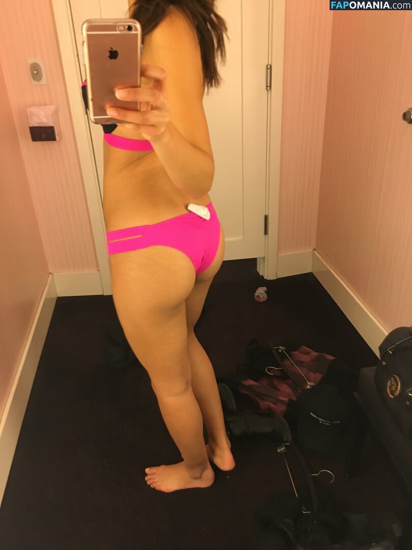 Aubrey Cleland Naken Läckta Foto #5
