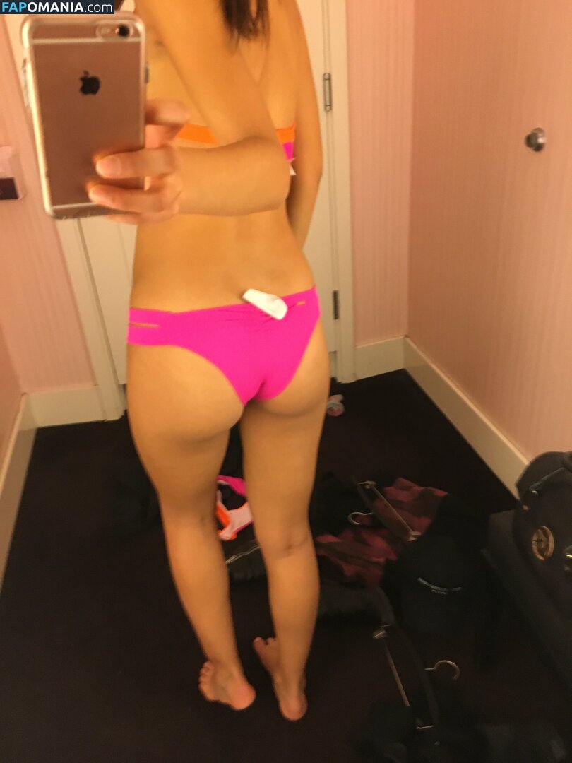 Aubrey Cleland Naken Läckta Foto #7