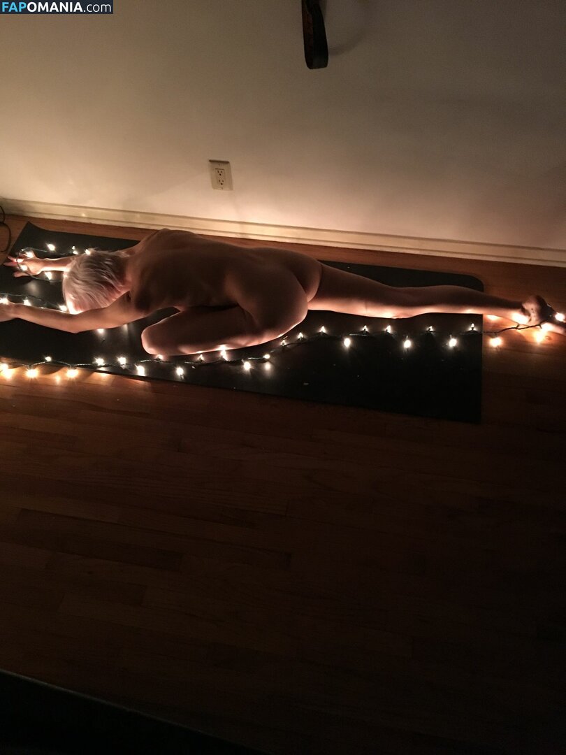 Britni Sheridan Naken Läckta Foto #22