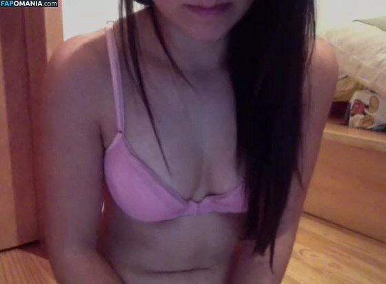 CaELiKe Aka Caeli Lopez Naken Läckta Foto #4