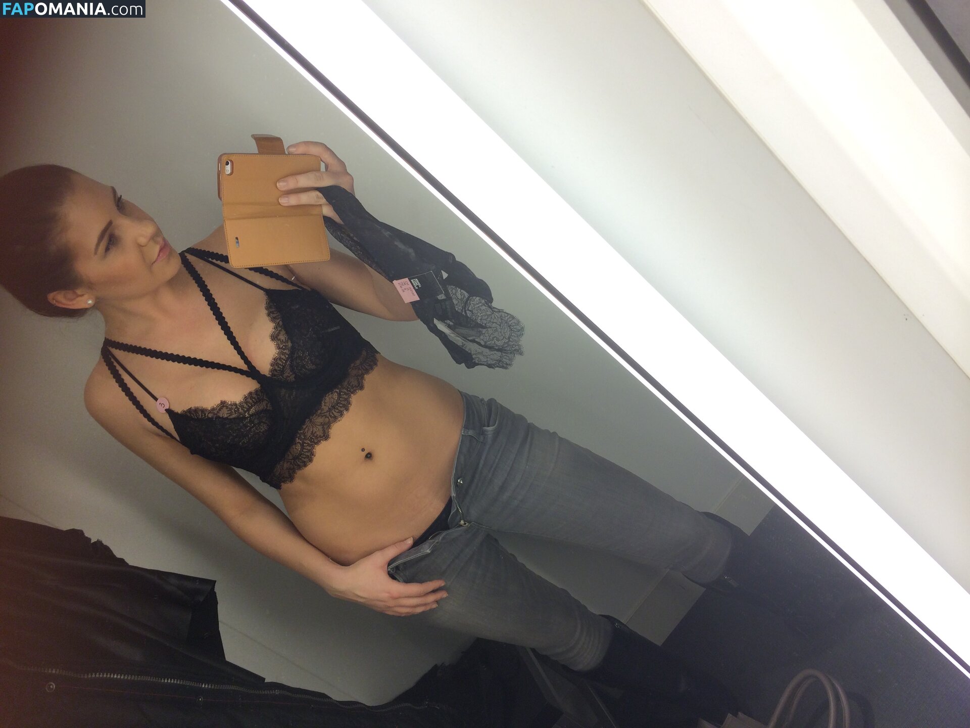 Carina Schwarz Naken Läckta Foto #20