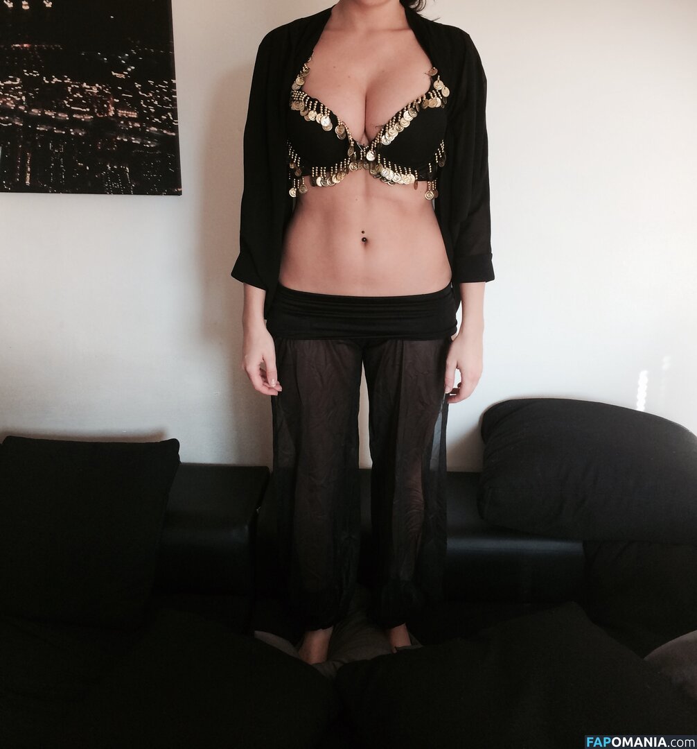 Carina Schwarz Naken Läckta Foto #34
