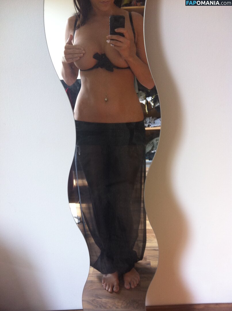 Carina Schwarz Naken Läckta Foto #145