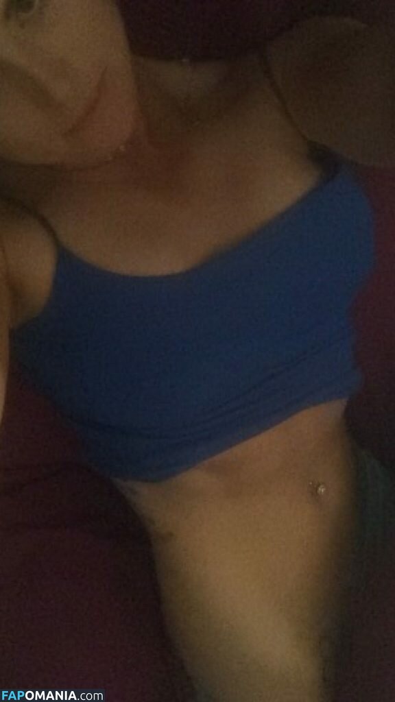 Carly Booth Naken Läckta Foto #5