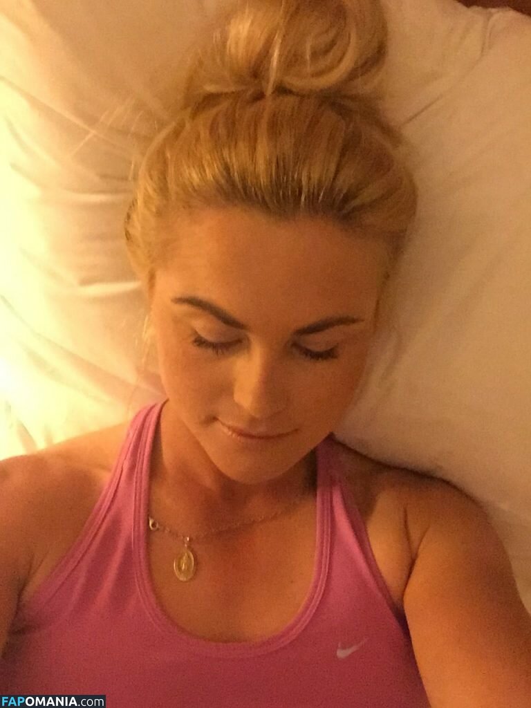 Carly Booth Naken Läckta Foto #56