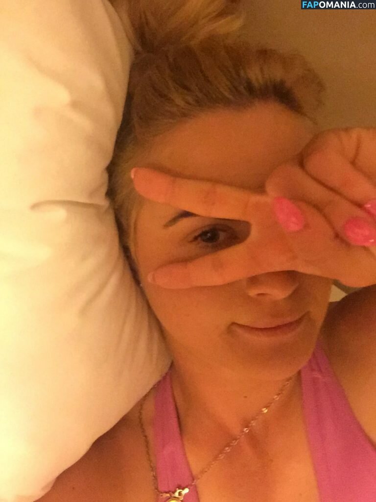 Carly Booth Naken Läckta Foto #61