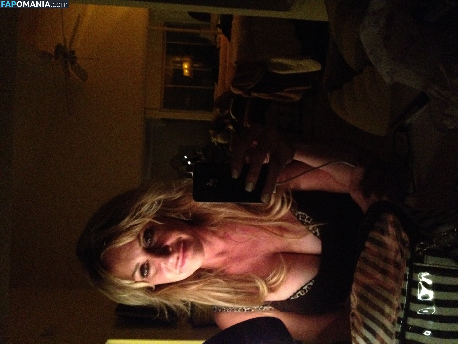 Carrie Michalka Naken Läckta Foto #151
