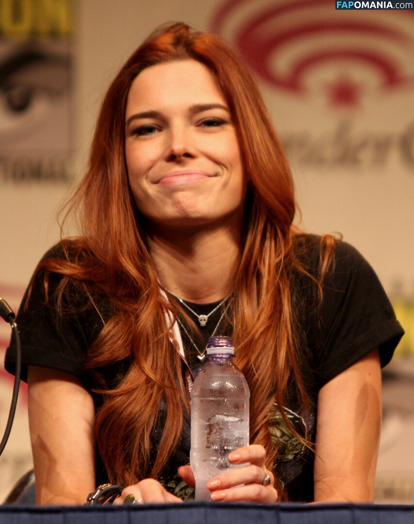 Chloe Dykstra Naken Läckta Foto #36