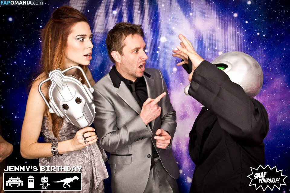 Chloe Dykstra Naken Läckta Foto #41