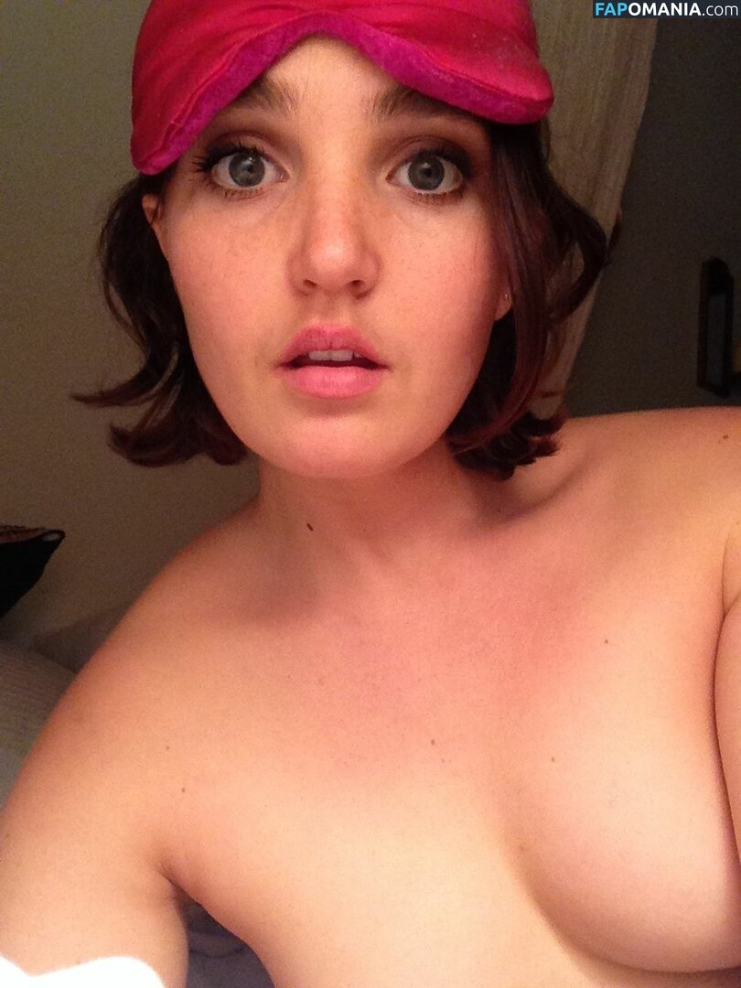 Chloe Fineman Naken Läckta Foto #12