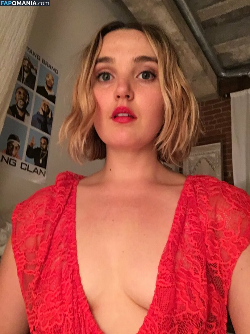 Chloe Fineman Naken Läckta Foto #45