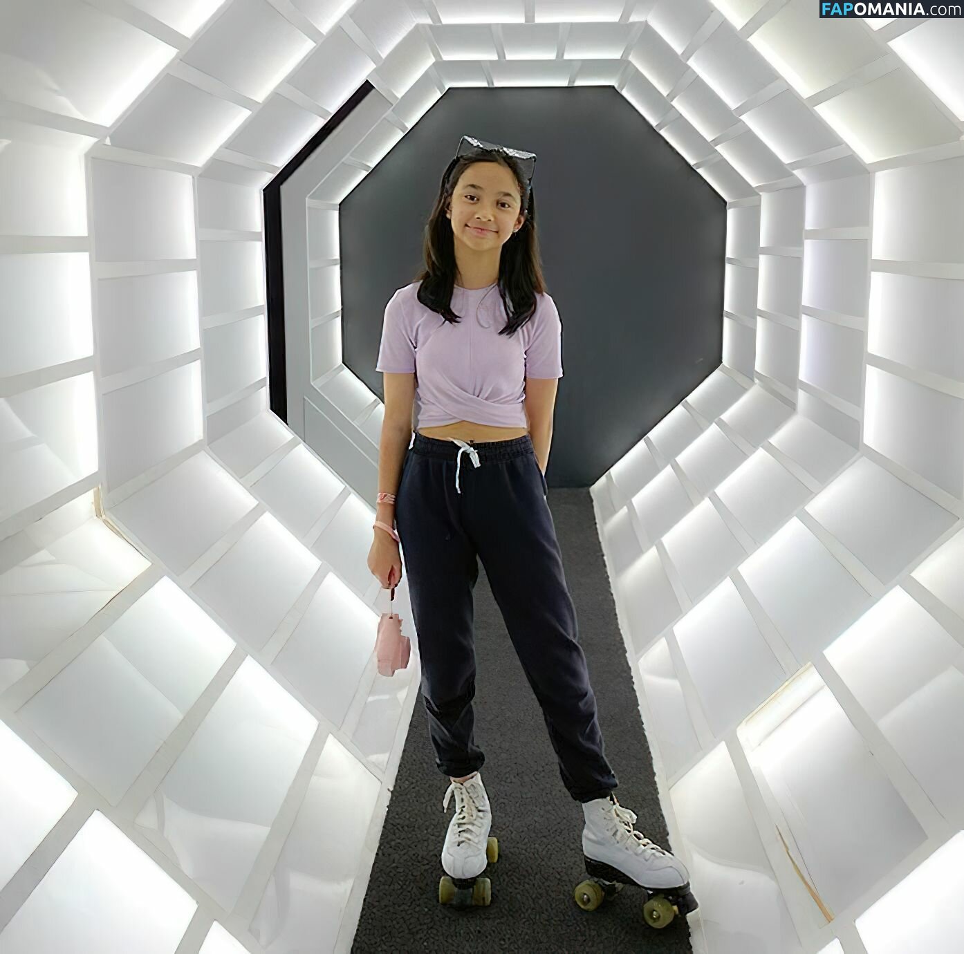 Cut Tari Naken Läckta Foto #61