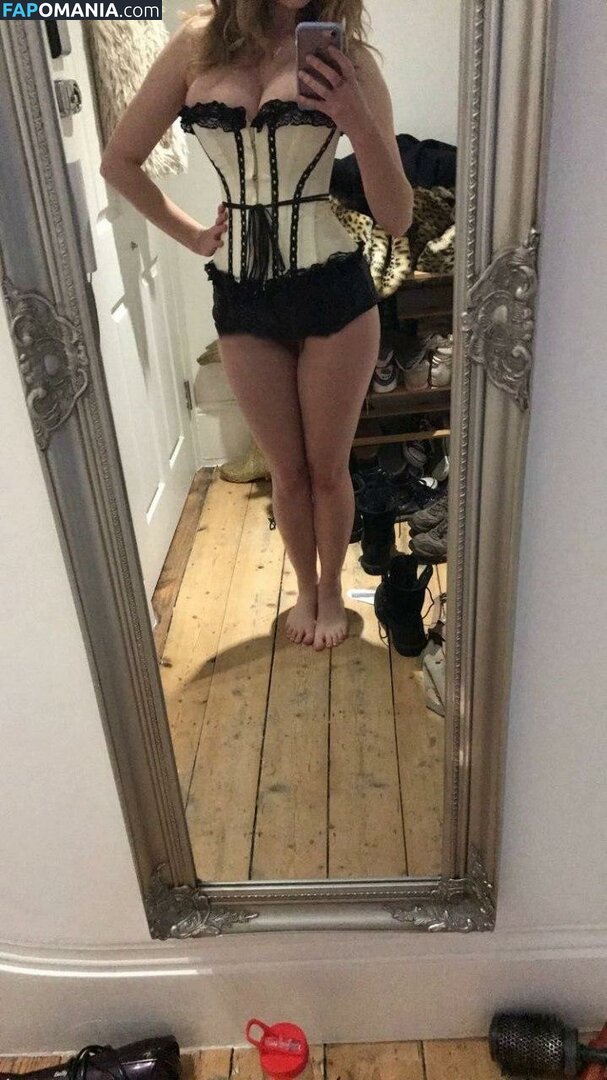 Dakota Blue Richards Naken Läckta Foto #19