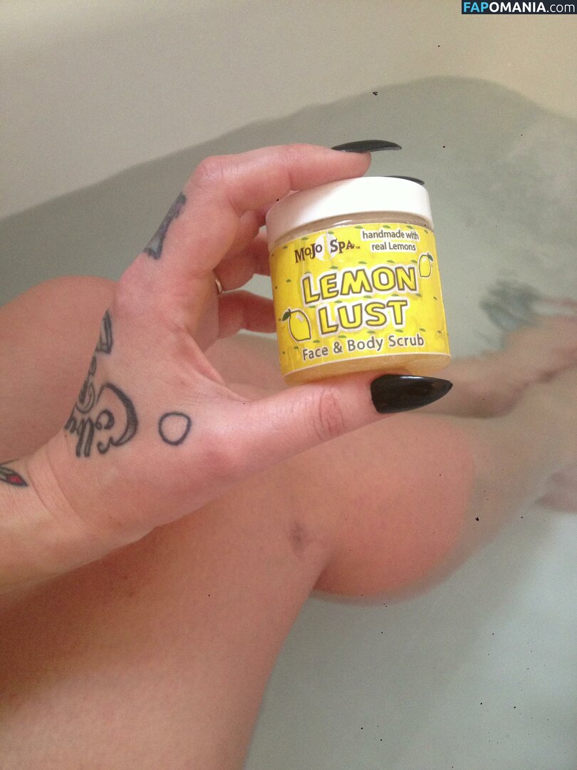 Danielle Colby Naken Läckta Foto #28