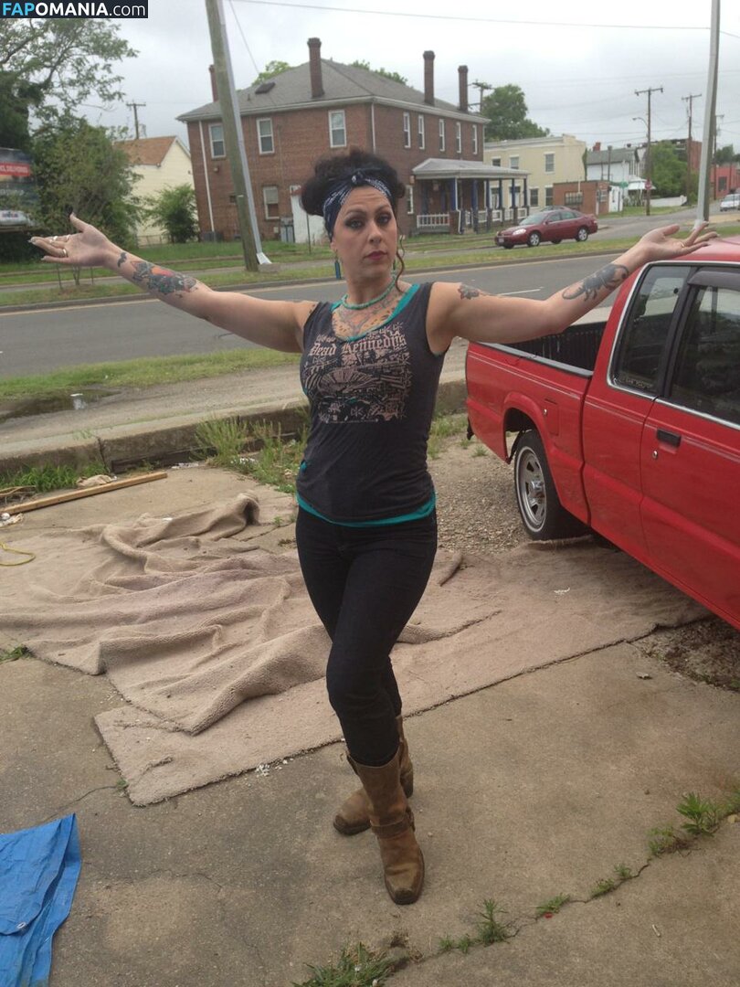 Danielle Colby Naken Läckta Foto #32