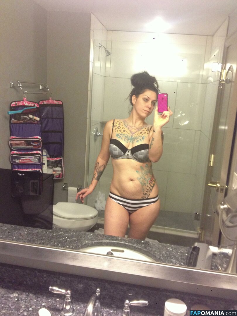 Danielle Colby Naken Läckta Foto #64