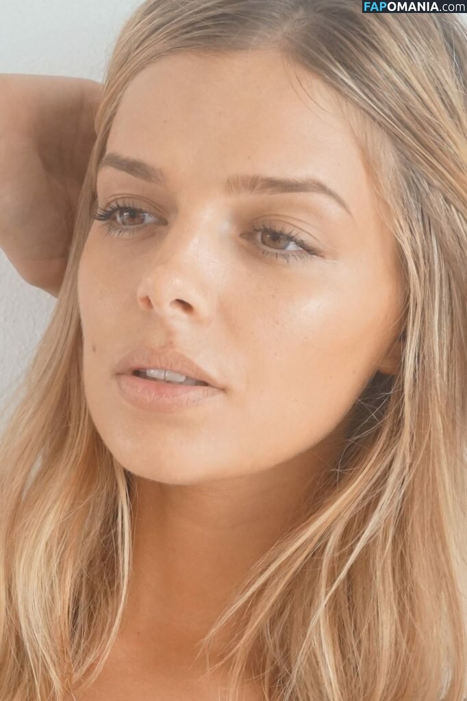 Danielle Knudson Naken Läckta Foto #134