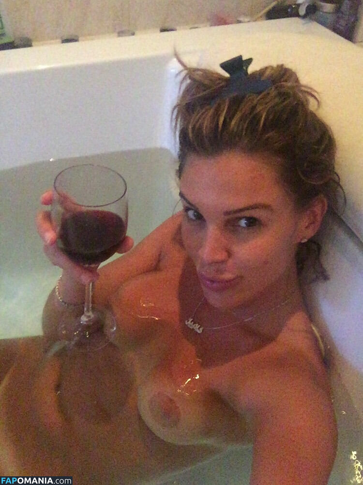 Danielle Lloyd Naken Läckta Foto #160