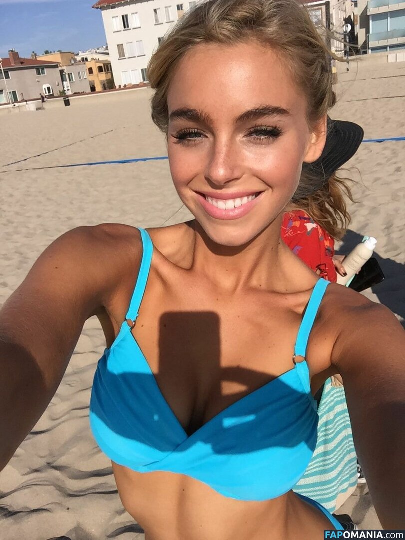 Elizabeth Turner Naken Läckta Foto #39