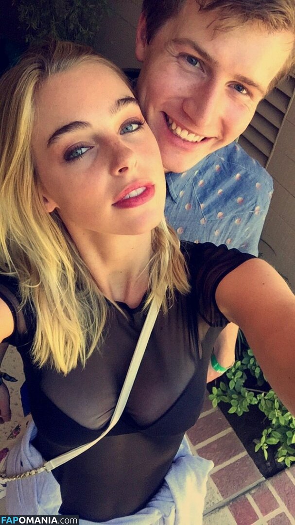 Elizabeth Turner Naken Läckta Foto #48