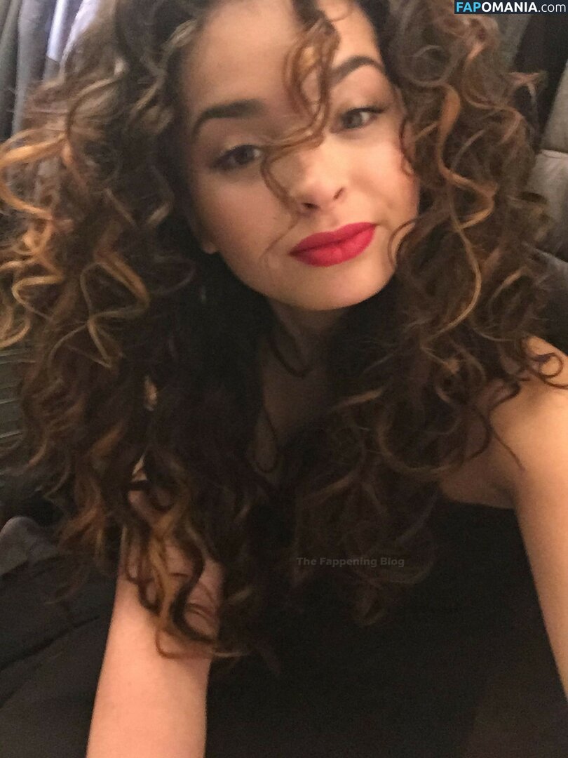 Ella Eyre Naken Läckta Foto #14