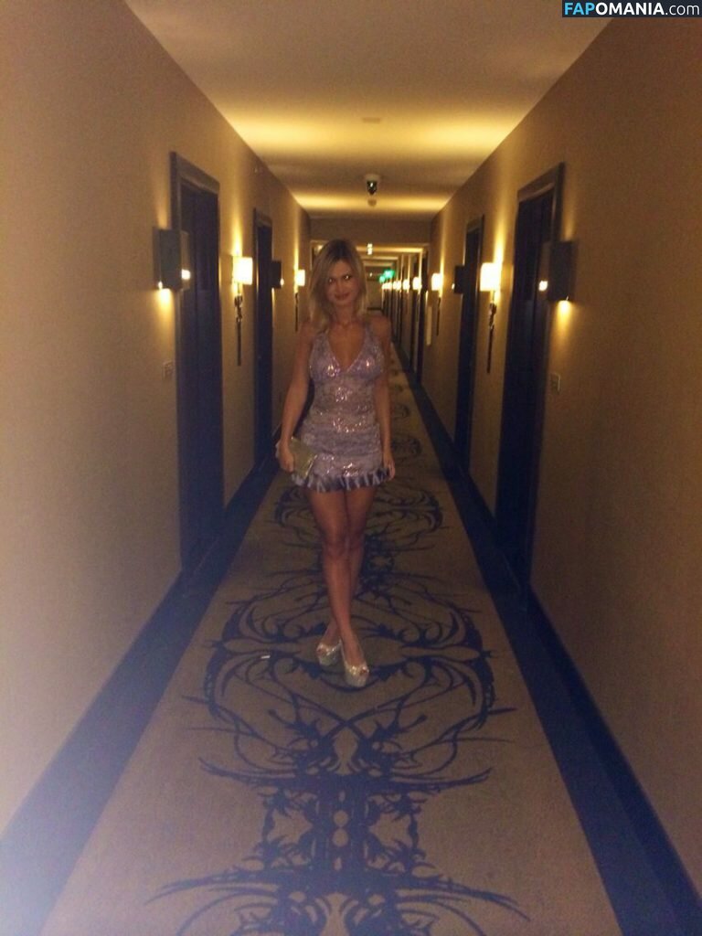 Ella Rose Naken Läckta Foto #82