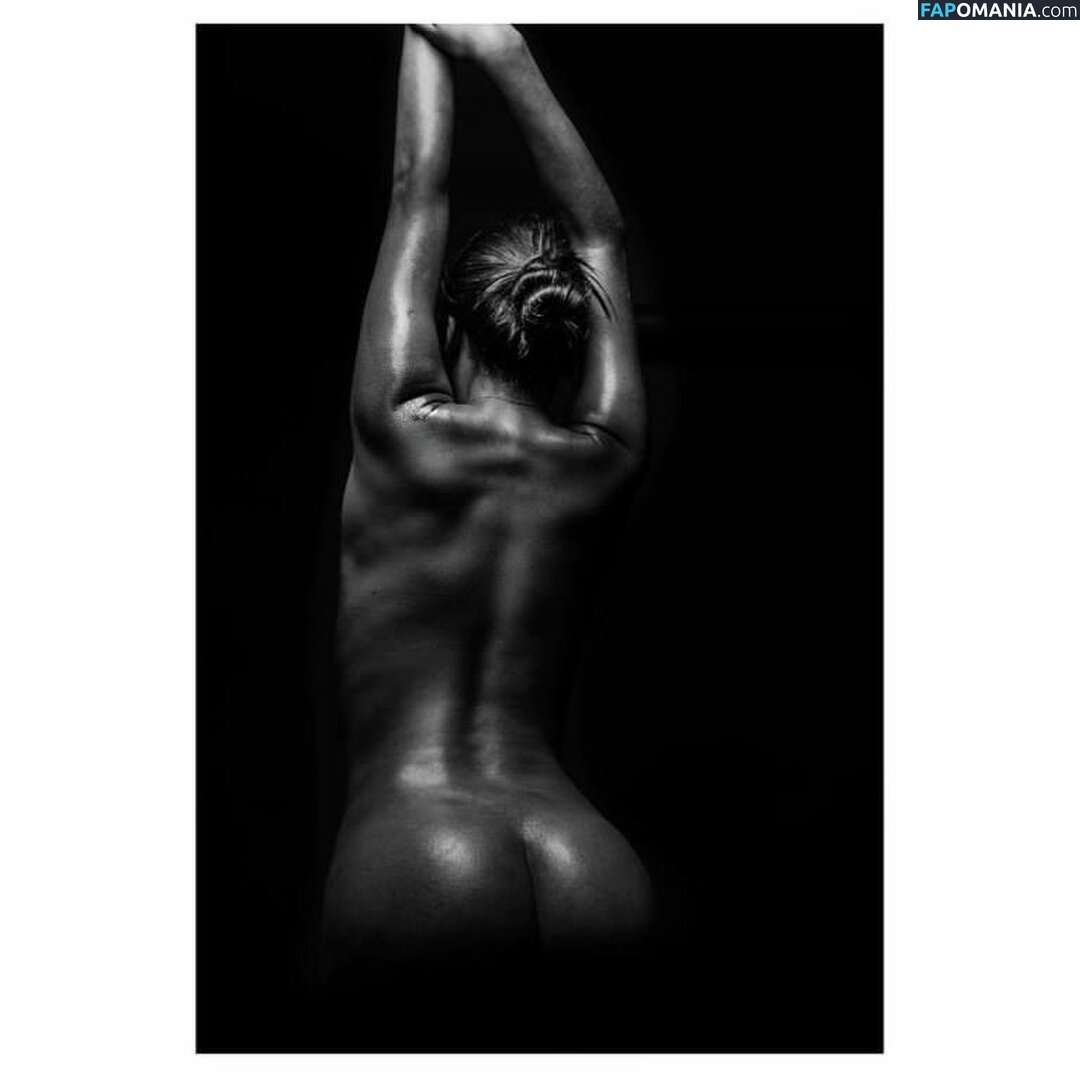 Elsie Hewitt Naken Läckta Foto #184