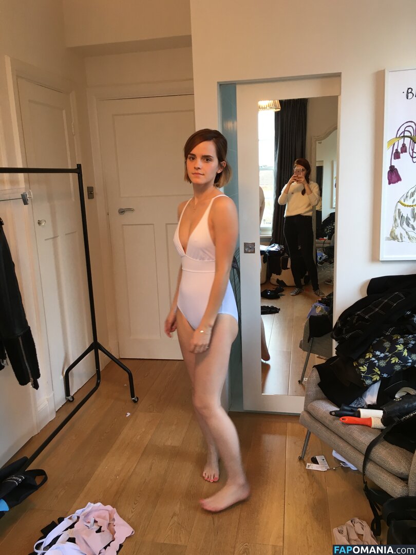 Emma Watson Naken Läckta Foto #55