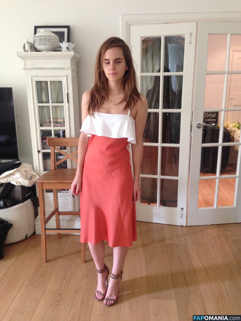 Emma Watson Naken Läckta Foto #87
