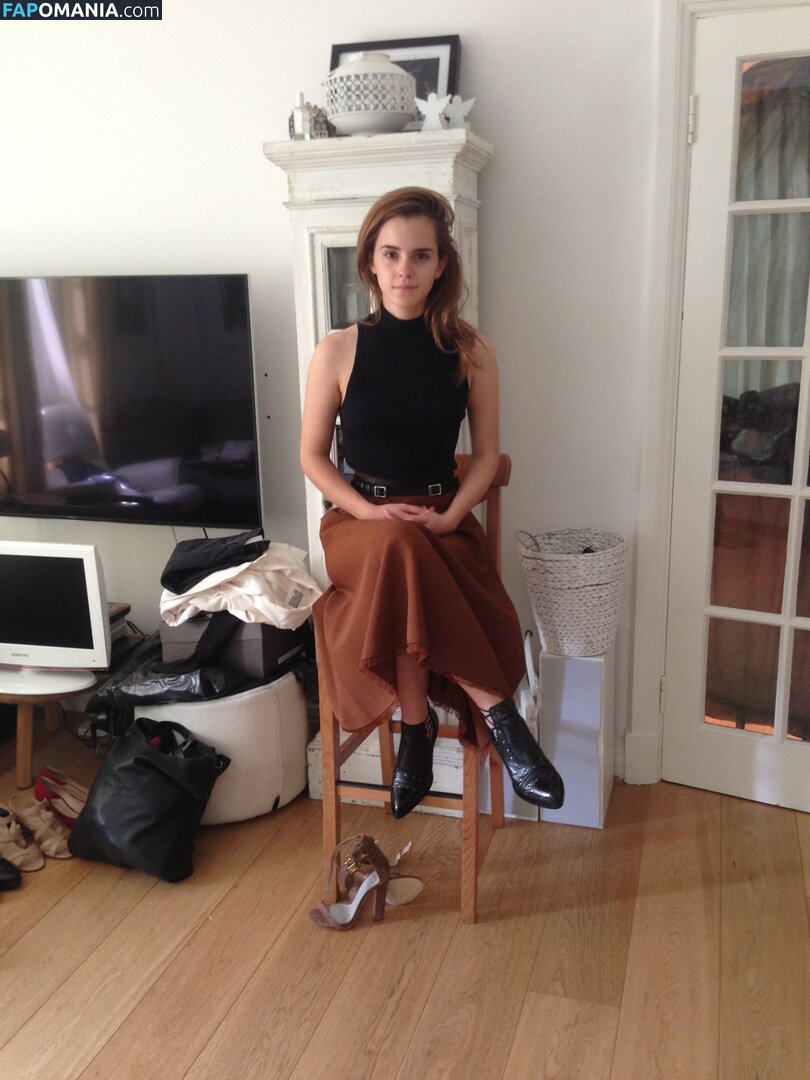 Emma Watson Naken Läckta Foto #89