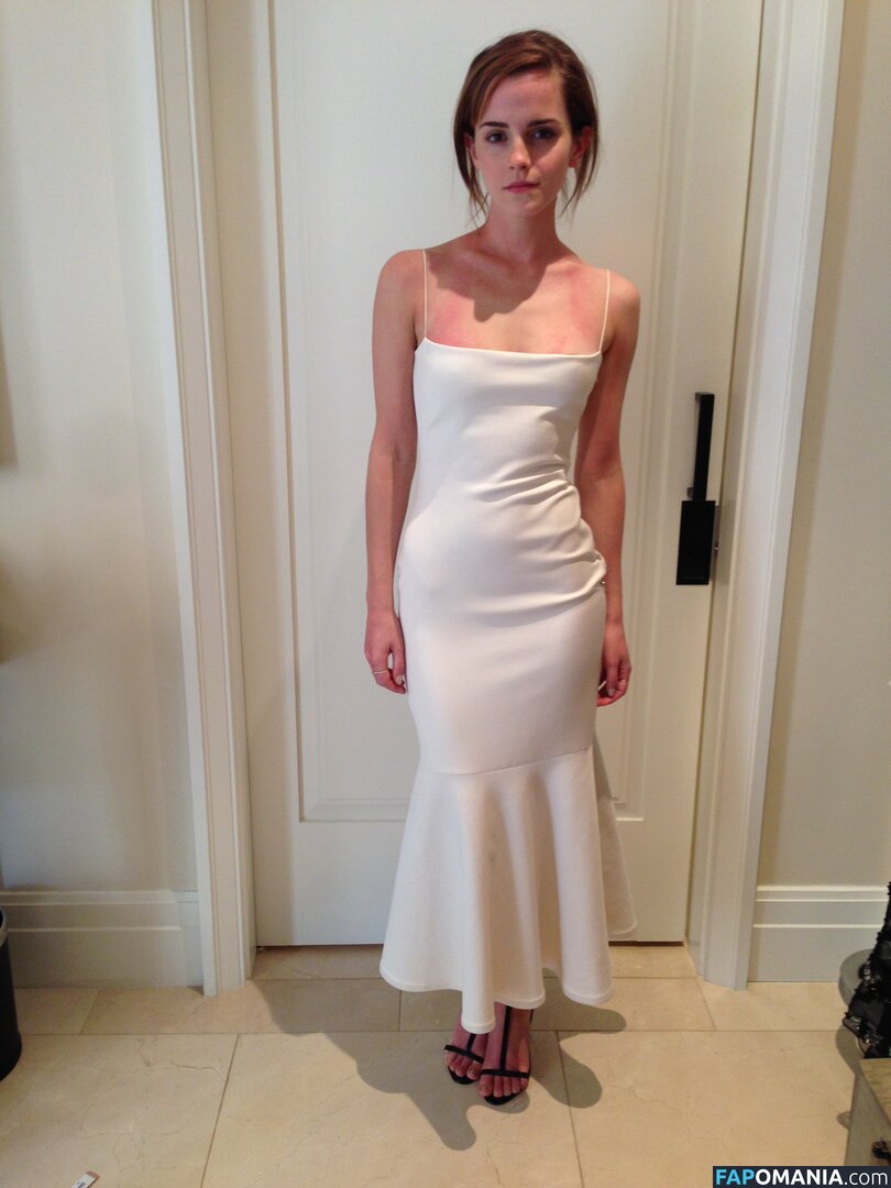 Emma Watson Naken Läckta Foto #103