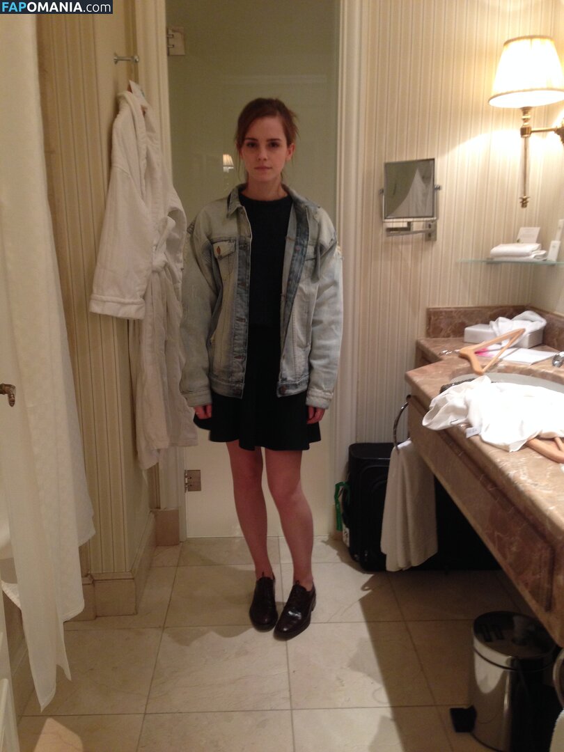 Emma Watson Naken Läckta Foto #111