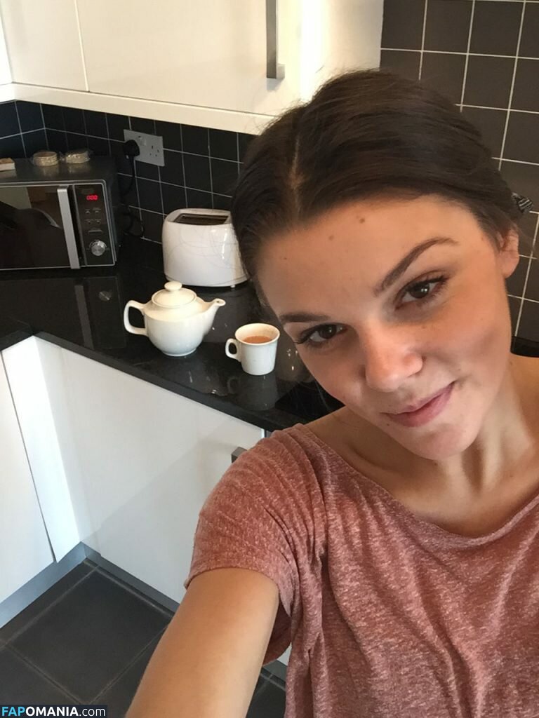 Faye Brookes Naken Läckta Foto #7
